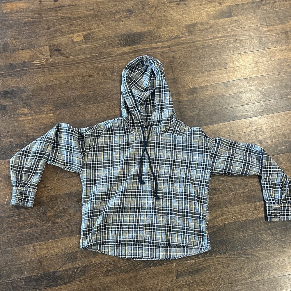 Hot Topic Flannel Plaid Hooded Shirt Size Medium
